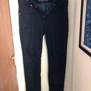 American Eagle dark wash skinny jeans
